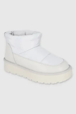 Bota invierno contraste cierre