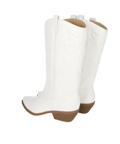 Bota vaquera bordados tacón bajo