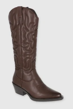 Bota vaquera estructurada bordados