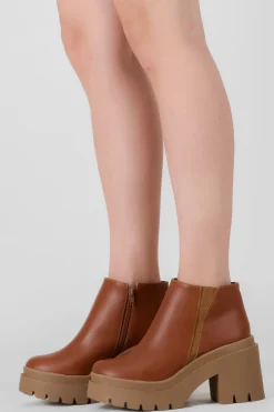 Botin basico tacon cuadrado