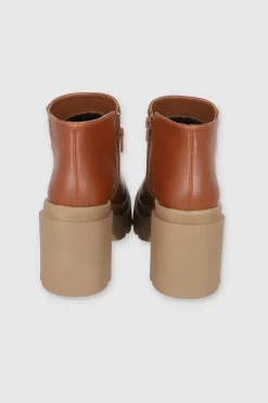 Botin basico tacon cuadrado