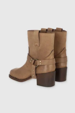 Botín Biker Tiras Aro Punta Cuadrda