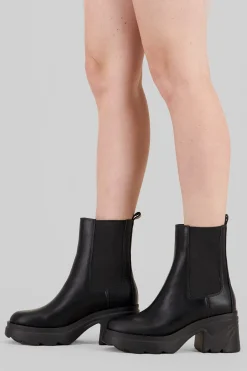 Botín chelsea tacón