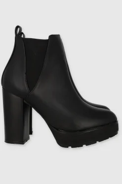 Botín chelsea tacón alto