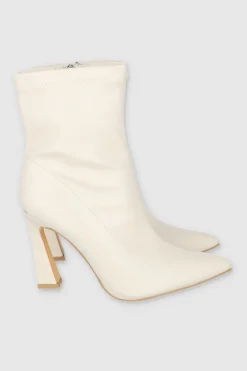 Botín puntal stretch sintético