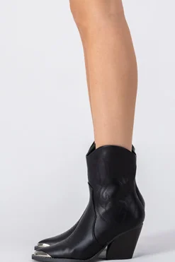 Botín Vaquero Punta Metálica