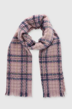 Bufanda tejida cuadros