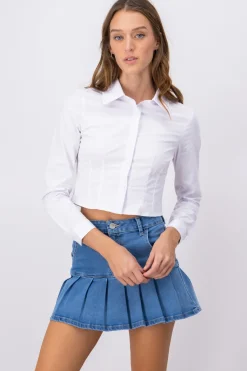 Camisa crop con corbata
