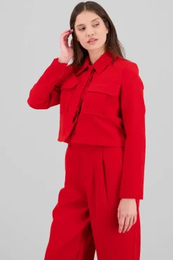 Camisa crop detalle bolsas 3D