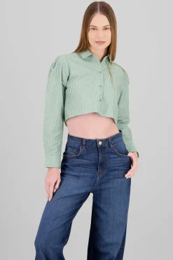 Camisa crop detalle botones manga larga