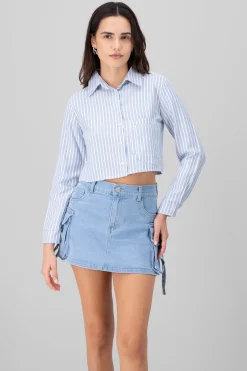Camisa crop detalle doble bolsa