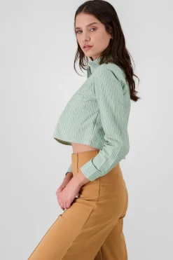 Camisa Crop Doble Bolsillo