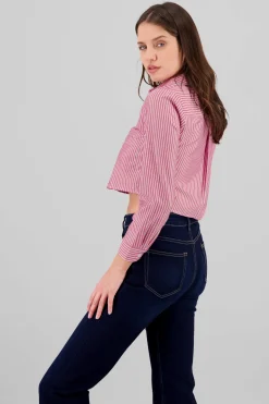Camisa Crop Doble Bolsillo