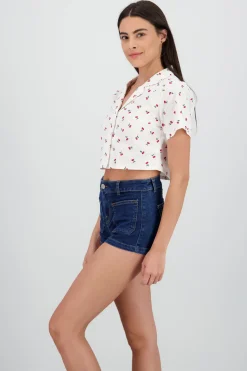 Camisa crop estampado cerezas