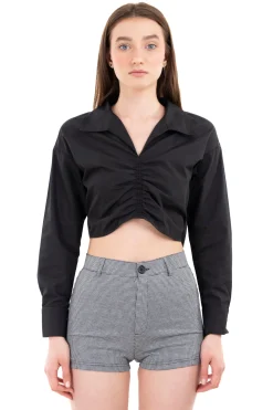 Camisa crop fruncido delantero