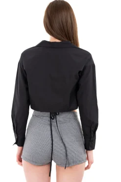 Camisa crop fruncido delantero