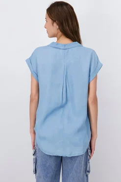 Camisa denim manga amplia