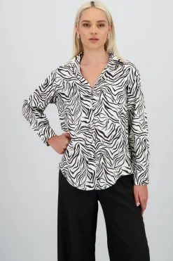 Camisa fluida animal print