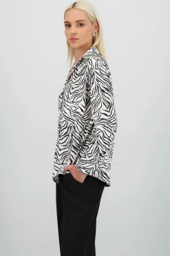 Camisa fluida animal print