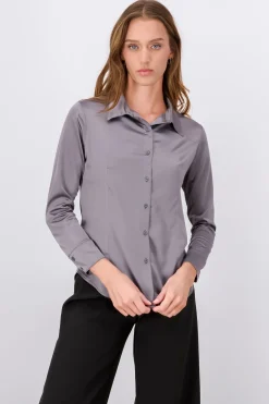 Camisa lisa manga larga pinzas