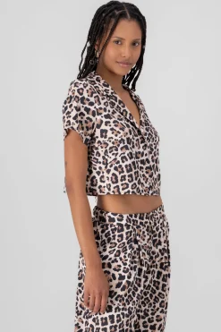 Camisa manga corta animal print
