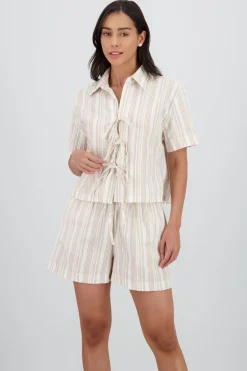 Camisa manga corta detalle moños