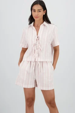 Camisa manga corta detalle moños