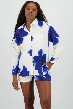 Camisa manga larga cuello detalle estampado