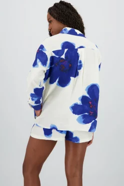 Camisa manga larga cuello detalle estampado