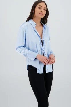 Camisa manga larga satinada detalle moños