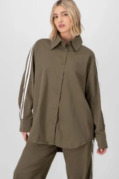 Camisa oversize detalle rayas