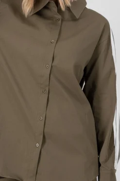 Camisa oversize detalle rayas