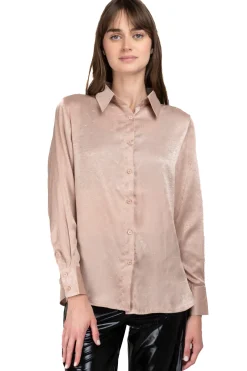 Camisa satinada brillos