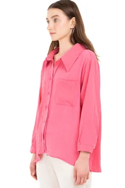 Camisa textura bolsillos lisa