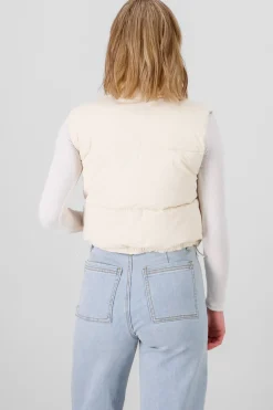 Chaleco con cuello alto liso