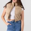 Chaleco crop capitonado cuello alto