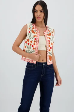Chaleco detalle bordado flores