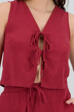 Chaleco fluido y lazos