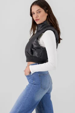 Chaleco PU capitonado con borrego