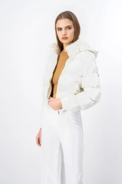 Chamarra Crop Capitonada