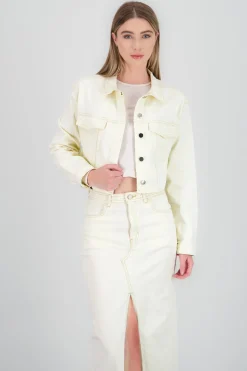 Chamarra crop cortes