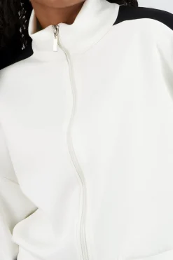 Chamarra ligera contraste