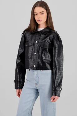 Chamarra piel textura serpiente