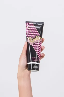 Crema Barbie Vainilla Durazno 220 Ml