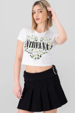 Crop manga corta nirvana flores