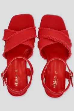 Cuña punta cuadrada borde deshilado