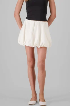 Falda bubble hem lisa