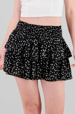 Falda doble olan corazones