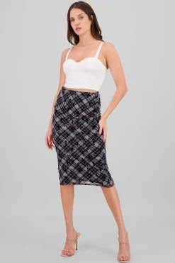 Falda maxi cuadros detalle flores