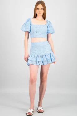 Falda mini olanes textura bordada